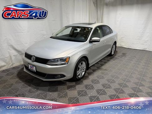 Used 2012 Volkswagen Jetta TDI FWD image 1