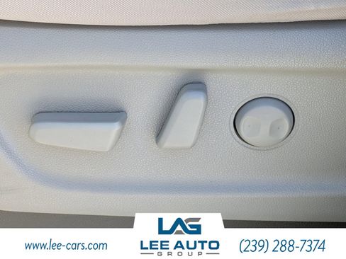 Used 2016 Kia Sedona LX w/ Option Group 020 image 17