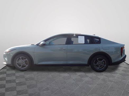 Used 2025 Kia K4 FWD image 2