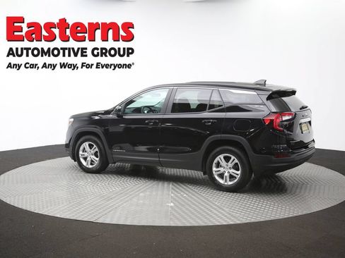 Used 2024 GMC Terrain SLE FWD image 62