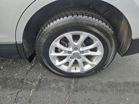 Certified 2020 Chevrolet Equinox LS w/ LS Convenience Package image 28