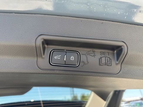 New 2026 Ford Explorer Active w/ Active Comfort Package AWD/4WD image 9
