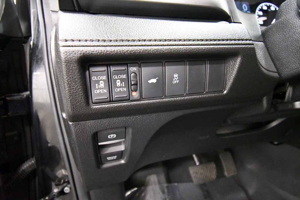 Certified 2025 Honda Odyssey EX-L image 20