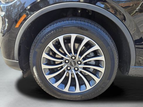 Used 2024 Lincoln Aviator Reserve w/ Elements Package Plus image 60