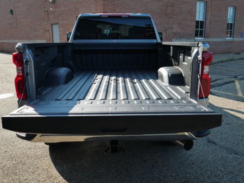 New 2026 Chevrolet Silverado 3500 W/T AWD/4WD image 9