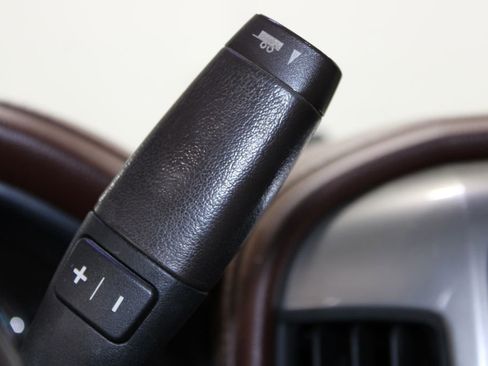 Used 2015 Chevrolet Silverado 3500 High Country w/ Duramax Plus Package image 26