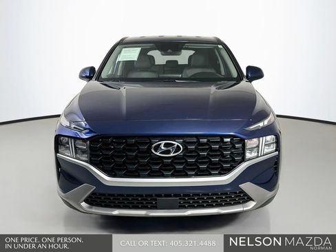 Used 2023 Hyundai Santa Fe SE w/ Cargo Package AWD/4WD image 2