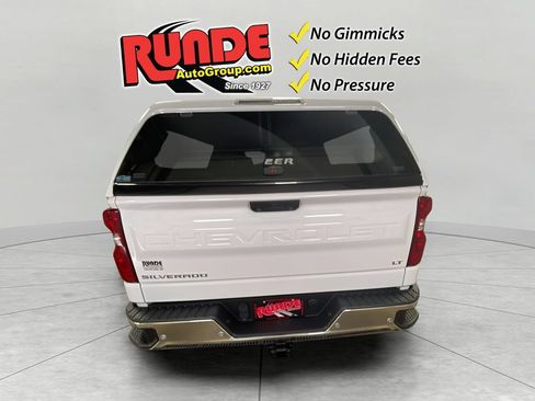 Used 2024 Chevrolet Silverado 1500 LT w/ Convenience Package II AWD/4WD image 5