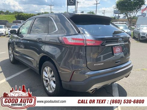 Used 2019 Ford Edge Titanium w/ Equipment Group 301A AWD/4WD image 7