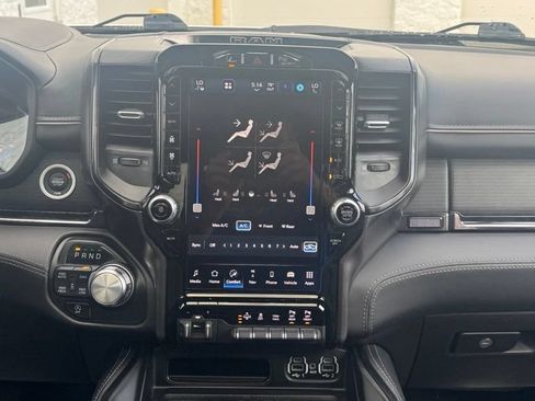 Used 2023 RAM 1500 Limited AWD/4WD image 15