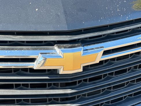 Used 2023 Chevrolet Traverse LS w/ LPO, Cargo Package image 39