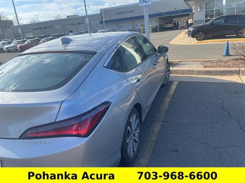 Used 2023 Acura Integra image 5