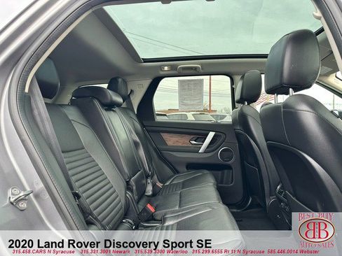 Used 2020 Land Rover Discovery Sport SE image 13