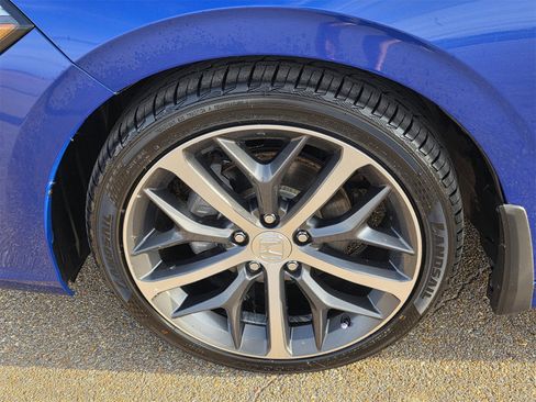 Used 2024 Honda Civic Touring image 32