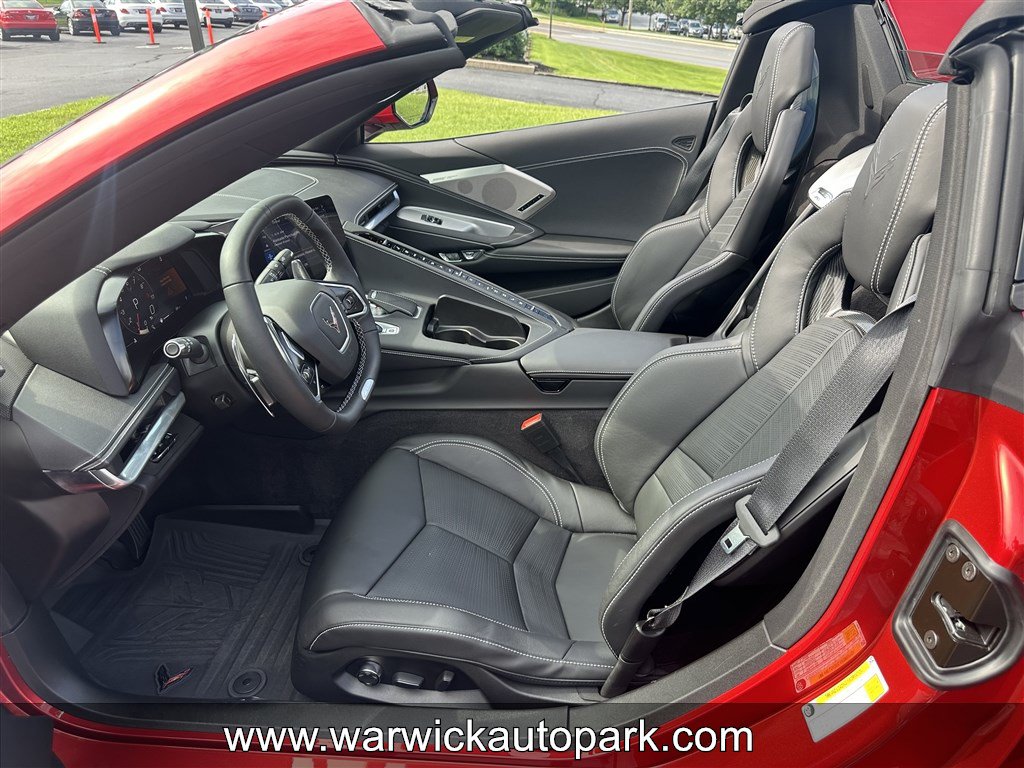 Used 2023 Chevrolet Corvette Z06 w/ Battery Protection Package RWD image 3