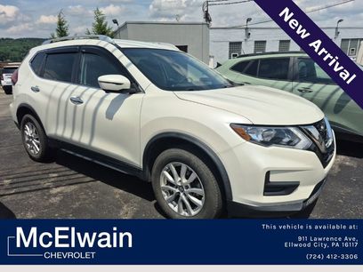 Used 2018 Nissan Rogue SV w/ Premium Package