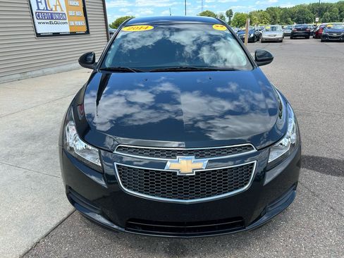 Used 2014 Chevrolet Cruze Eco w/ Enhanced Safety Package FWD image 2