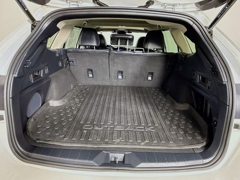 Used 2024 Subaru Outback Touring XT AWD/4WD image 31