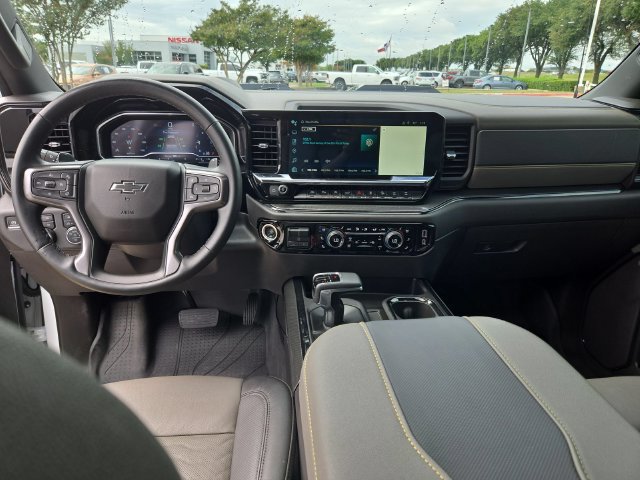 Used 2024 Chevrolet Silverado 1500 ZR2 w/ Technology Package AWD/4WD image 20