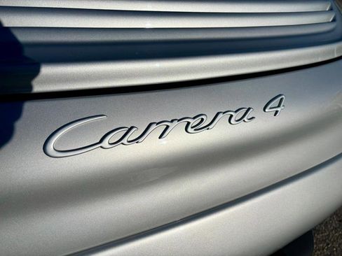 Used 2001 Porsche 911 Carrera 4 image 25
