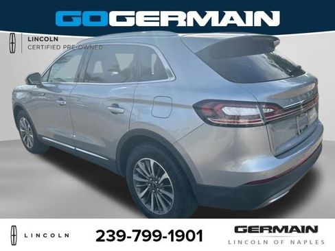 Certified 2022 Lincoln Nautilus Reserve image 5