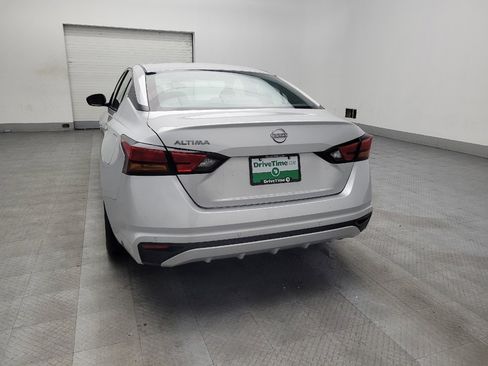 Used 2024 Nissan Altima 2.5 S image 6