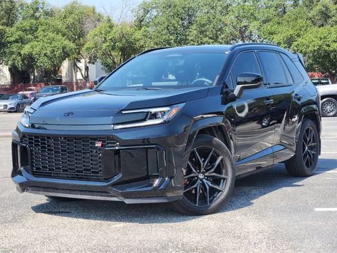 Used 2026 Toyota RAV4 AWD Plug-in Hybrid image 1