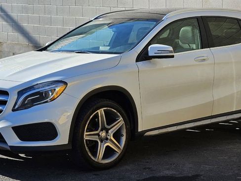 Used 2015 Mercedes-Benz GLA 250 4MATIC image 1