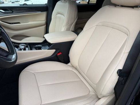 New 2026 Jeep Grand Cherokee Limited image 13