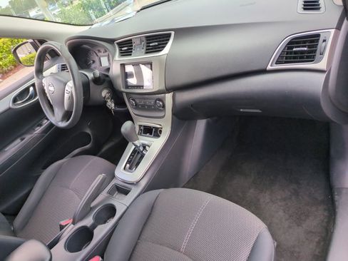 Used 2015 Nissan Sentra S FWD image 19