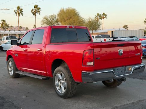 Used 2017 RAM 1500 Classic SLT image 6