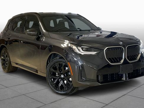 Certified 2025 BMW X3 xDrive30i image 3