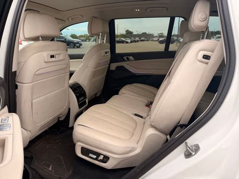 Used 2020 BMW X7 xDrive40i w/ Premium Package AWD/4WD image 20