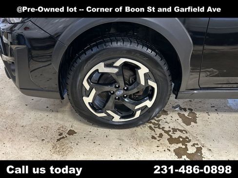 Used 2021 Subaru Crosstrek 2.5i Limited AWD/4WD image 11