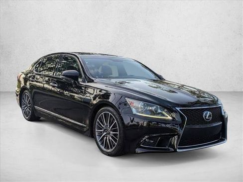 Used 2015 Lexus LS 460 AWD w/ F Sport Package image 3
