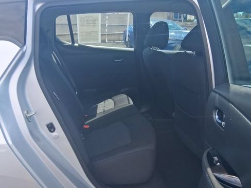 Used 2023 Nissan Leaf SV Plus FWD image 14
