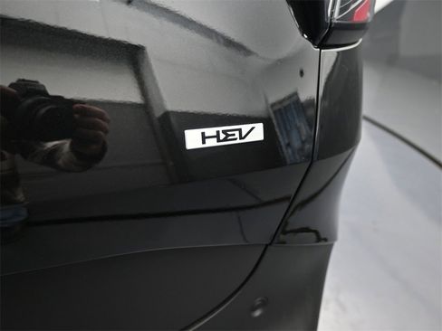 New 2026 Kia Sportage AWD Hybrid image 11