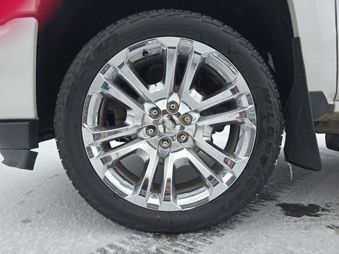 Certified 2018 Chevrolet Silverado 1500 High Country image 27