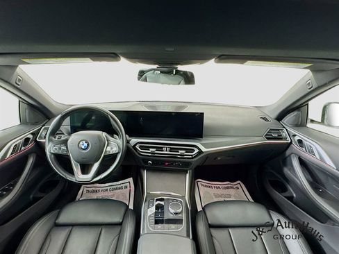 Used 2024 BMW 430i Convertible image 28