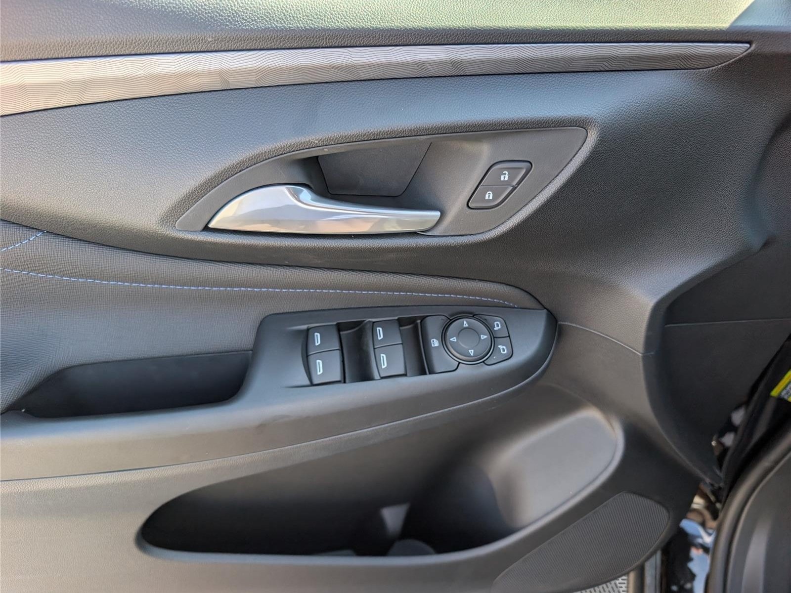 New 2026 Buick Envista Sport Touring w/ Advanced Safety Package FWD image 15