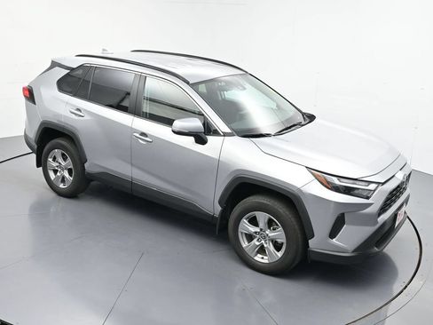 Used 2023 Toyota RAV4 XLE AWD/4WD image 30