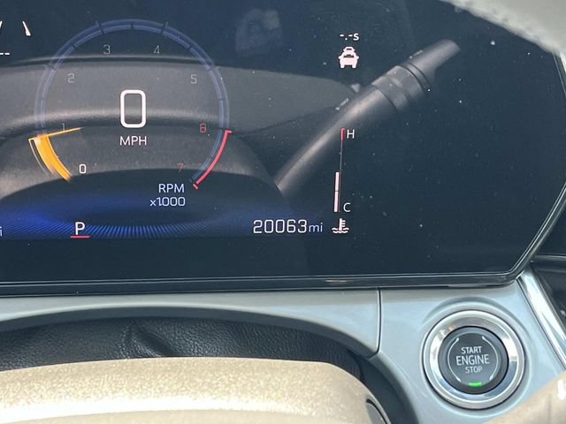 Used 2024 Chevrolet Trax LT w/ Driver Confidence Package FWD image 38