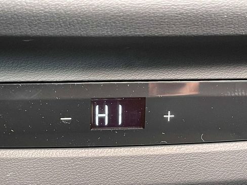 New 2025 Audi Q5 2.0T Premium Plus image 22