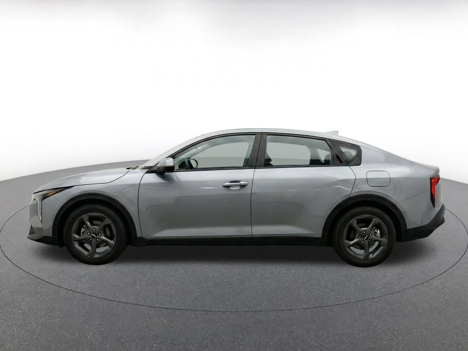 Used 2025 Kia K4 FWD image 4