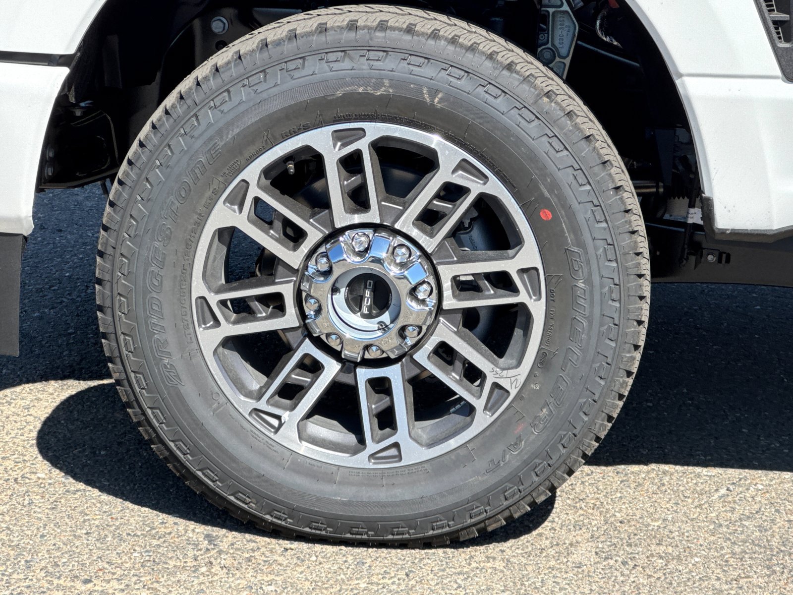 New 2026 Ford F250 Platinum w/ Platinum Plus Package AWD/4WD image 32