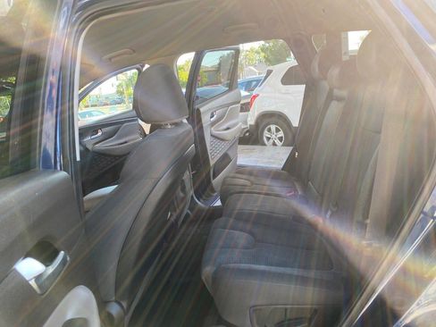 Used 2019 Hyundai Santa Fe SE AWD/4WD image 14