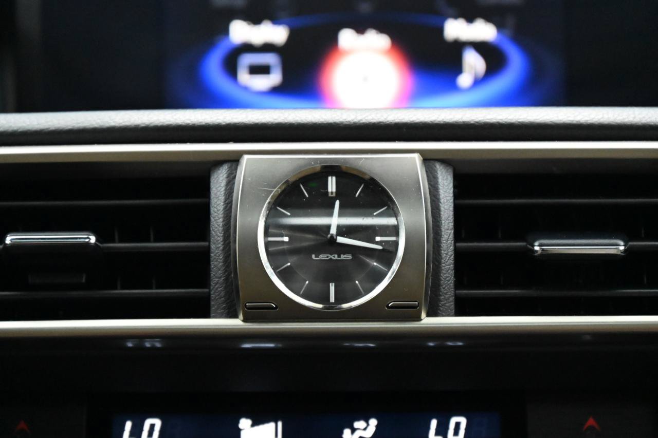 Used 2020 Lexus IS 350 F Sport w/ F Sport Package RWD image 31