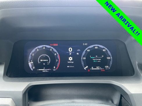 Used 2024 Toyota Tacoma TRD Sport image 11