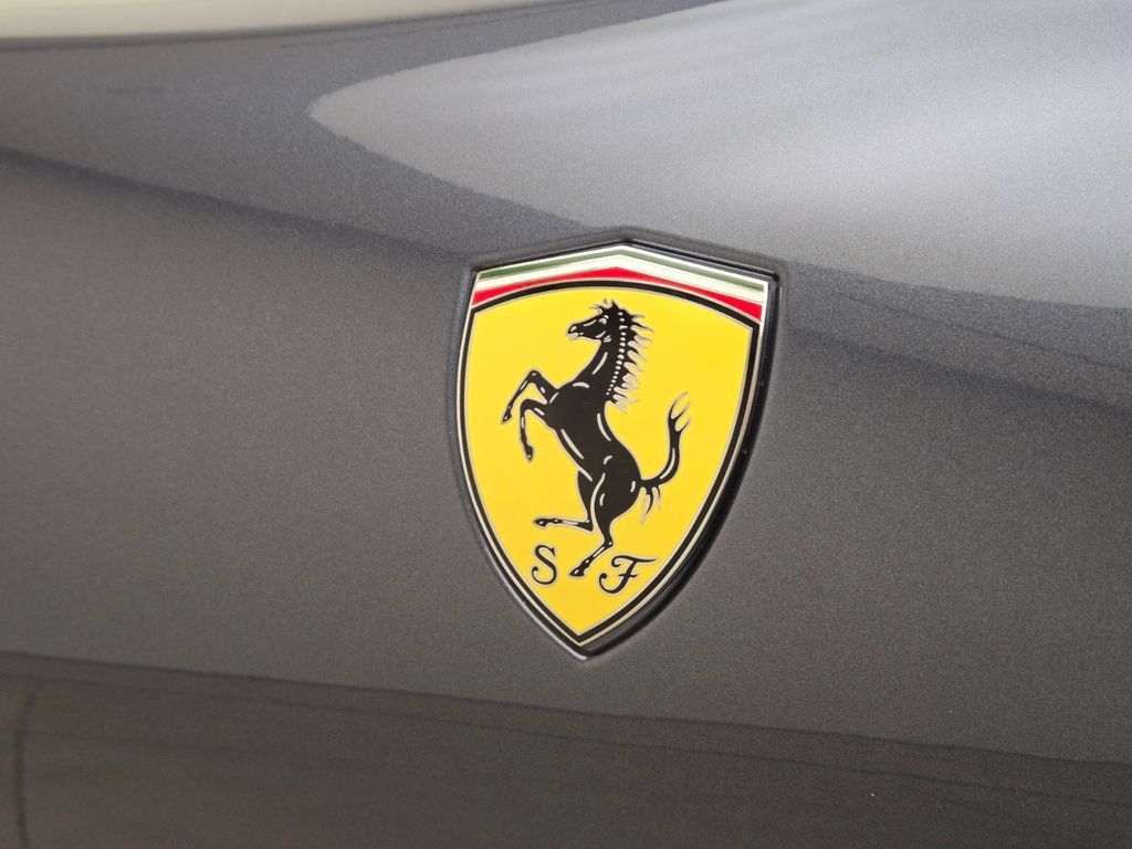 Used 2021 Ferrari Roma RWD image 16
