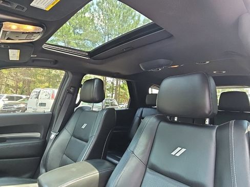 Used 2019 Dodge Durango R/T w/ Technology Group AWD/4WD image 10